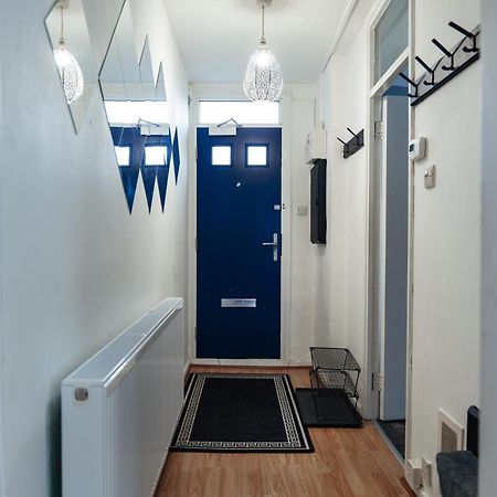 ロンドンShard View 2 Bed Entire Flatアパートメント エクステリア 写真