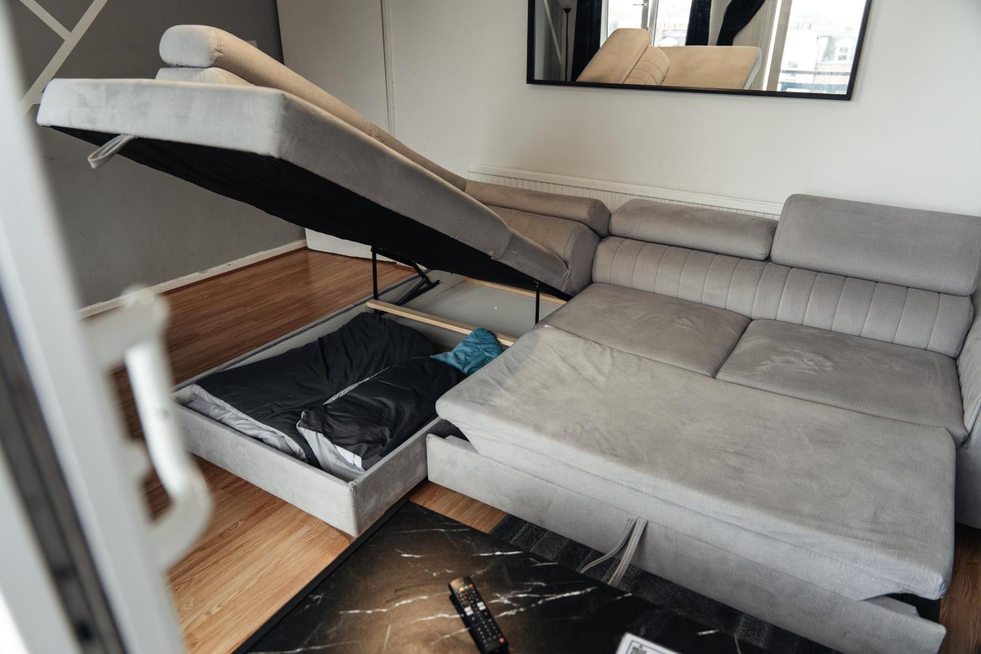 ロンドンShard View 2 Bed Entire Flatアパートメント エクステリア 写真